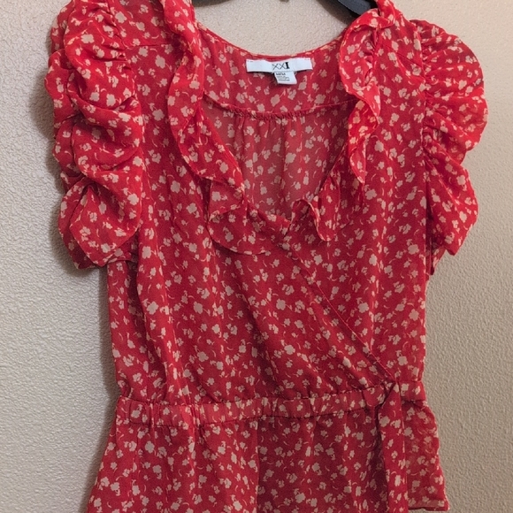 Red Floral Ruffle Blouse - Picture 2 of 3